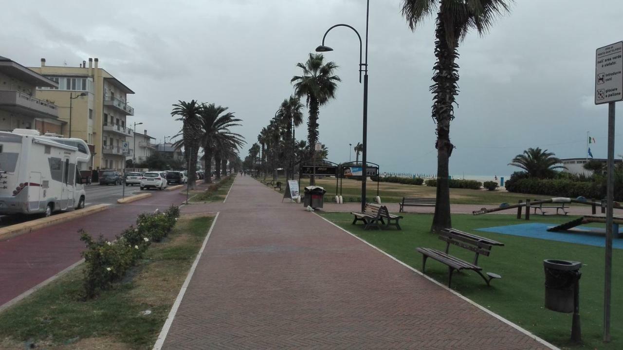 Appartamento Vittoria Porto Sant'Elpidio Exterior photo